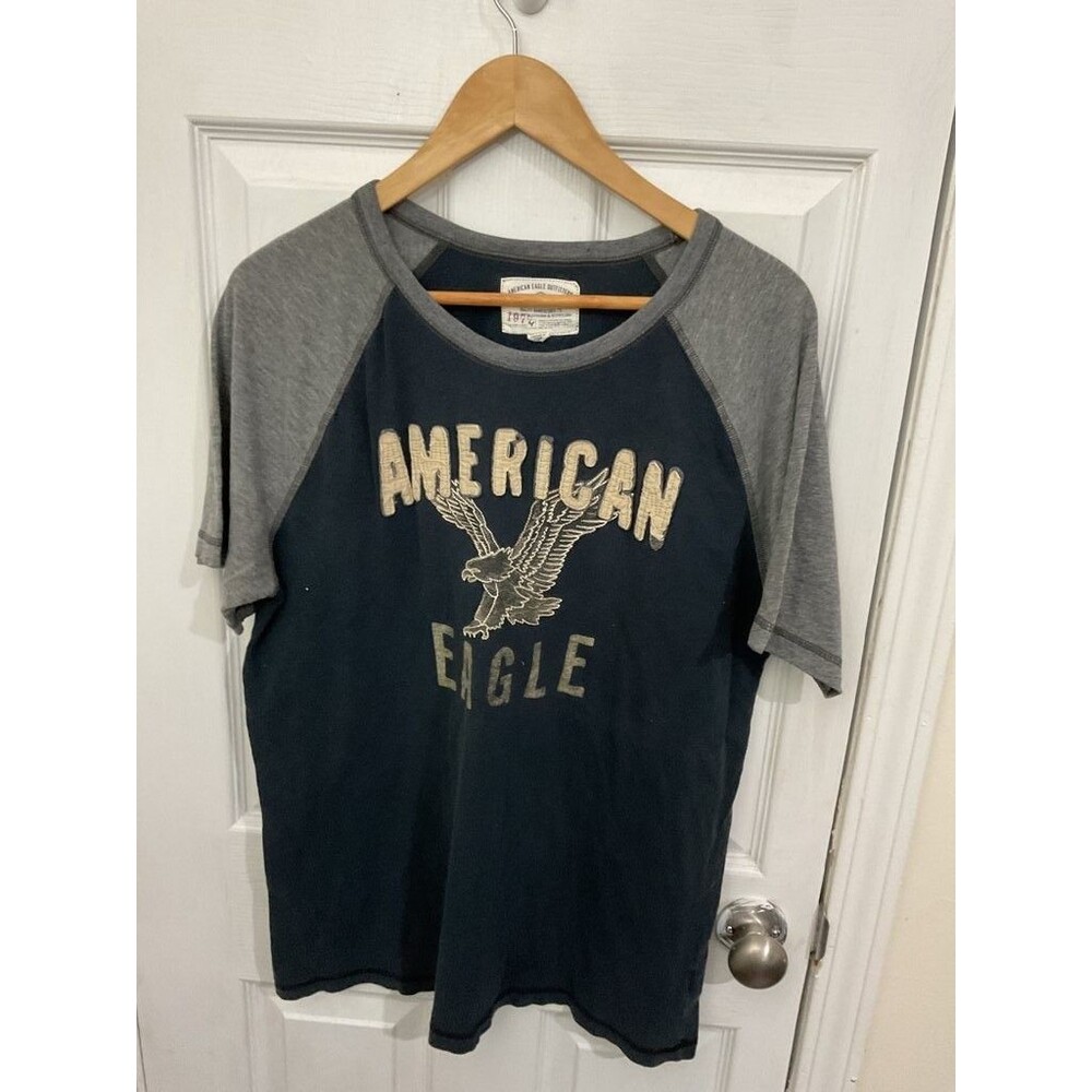 American Eagle Outfitters Vintage Graphic T-Shirt